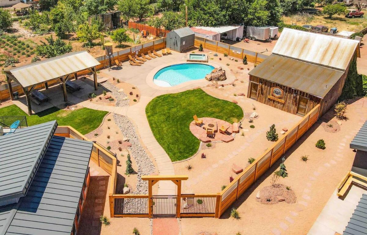Timber & Tin F 2Bed 2Bath W Pool & Rooftop Deck Kanab Exterior foto